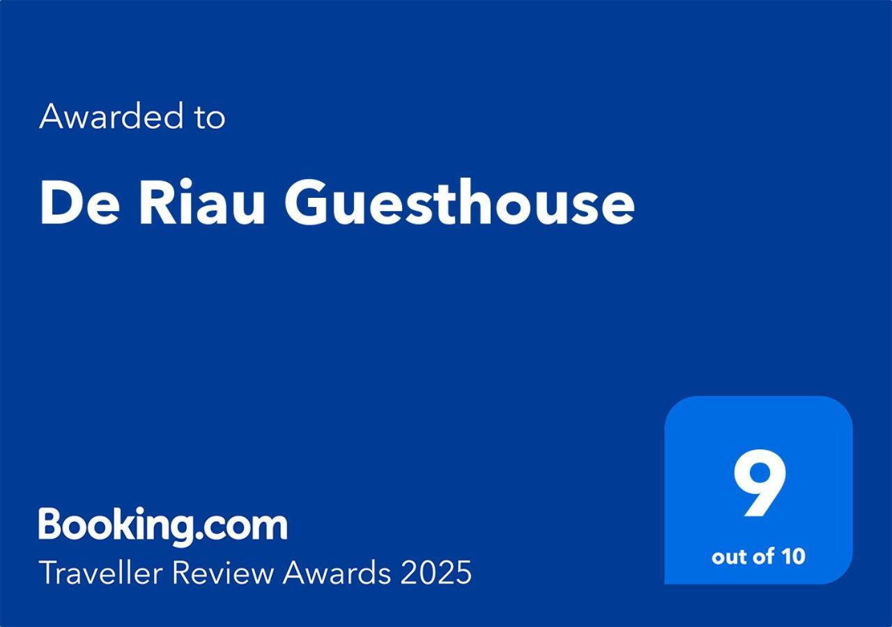 De Riau Guesthouse Bandung Exterior foto